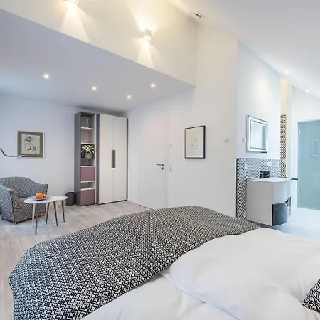 Living Timeless- Design Bodensee- Friedrichshafen